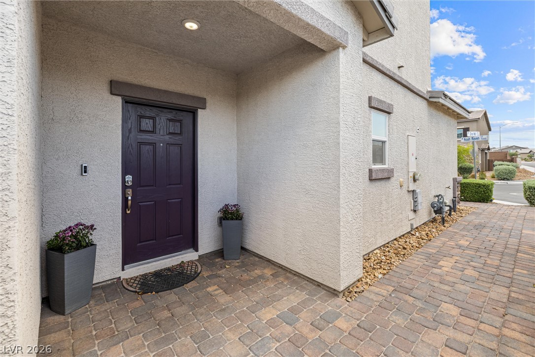 7058 Noah Raven Street