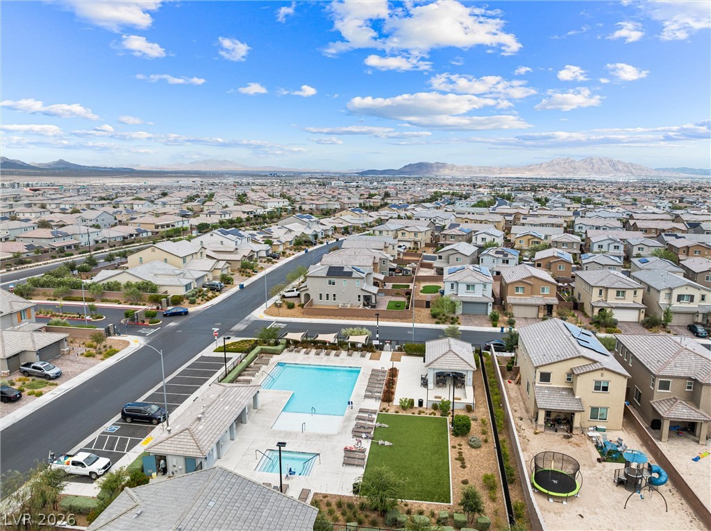 7058 Noah Raven Street