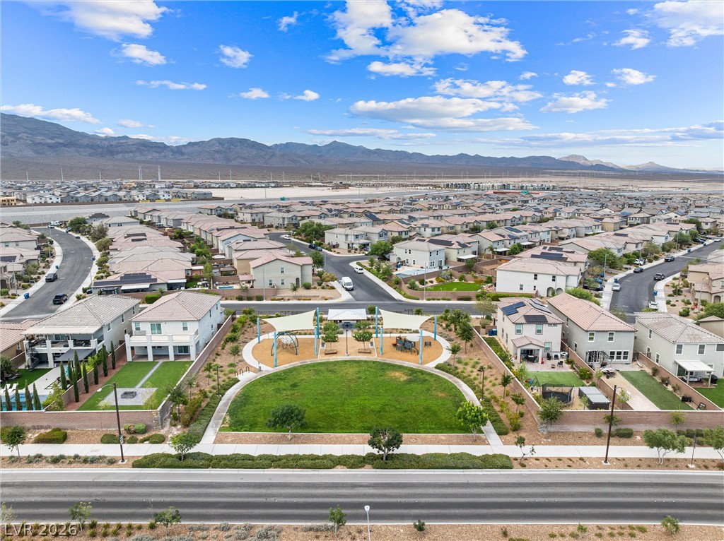 7058 Noah Raven Street
