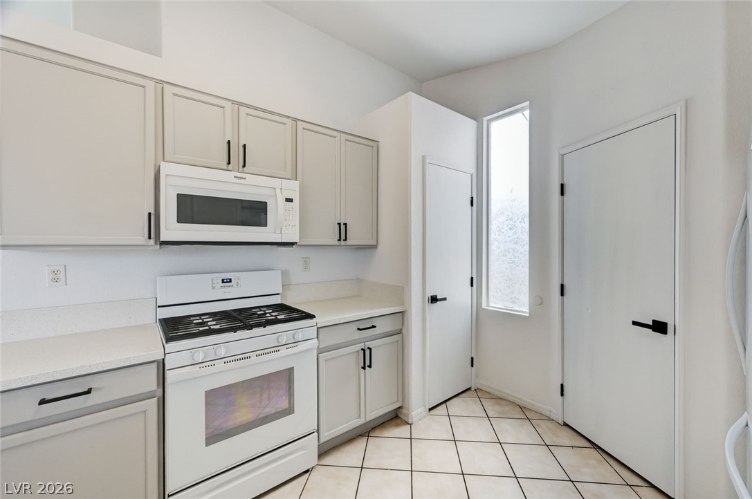 3211 Fontana Colony Court