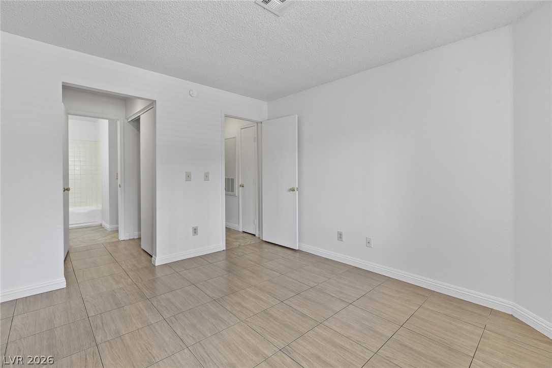 6863 Tamarus Street 101