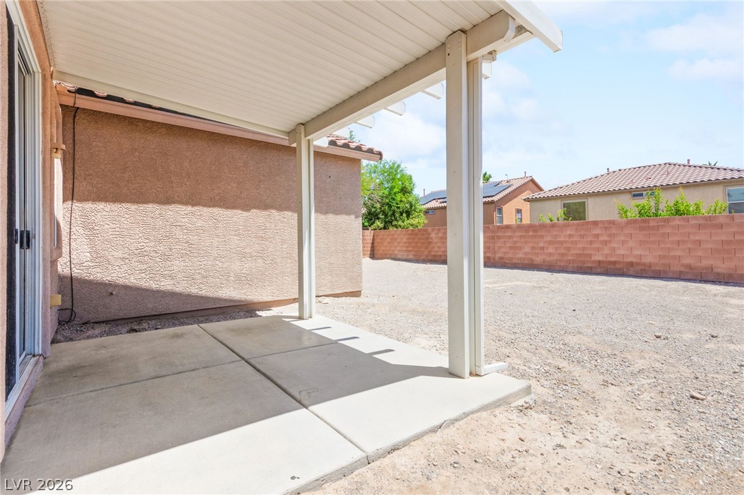 6728 Sand Swallow Street