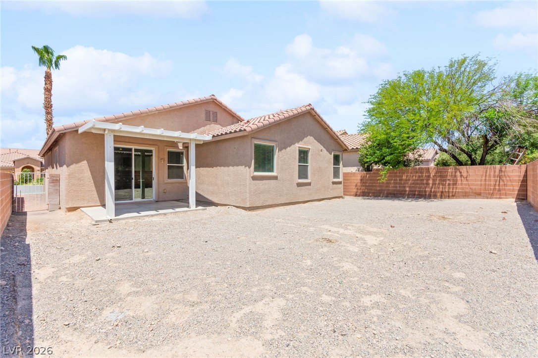 6728 Sand Swallow Street