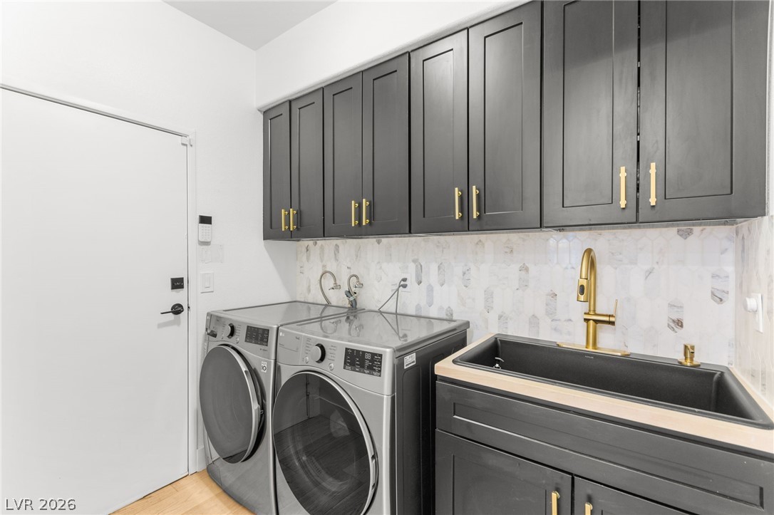 1920 Summer Palm Place 103