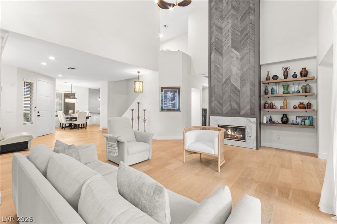 1920 Summer Palm Place 103