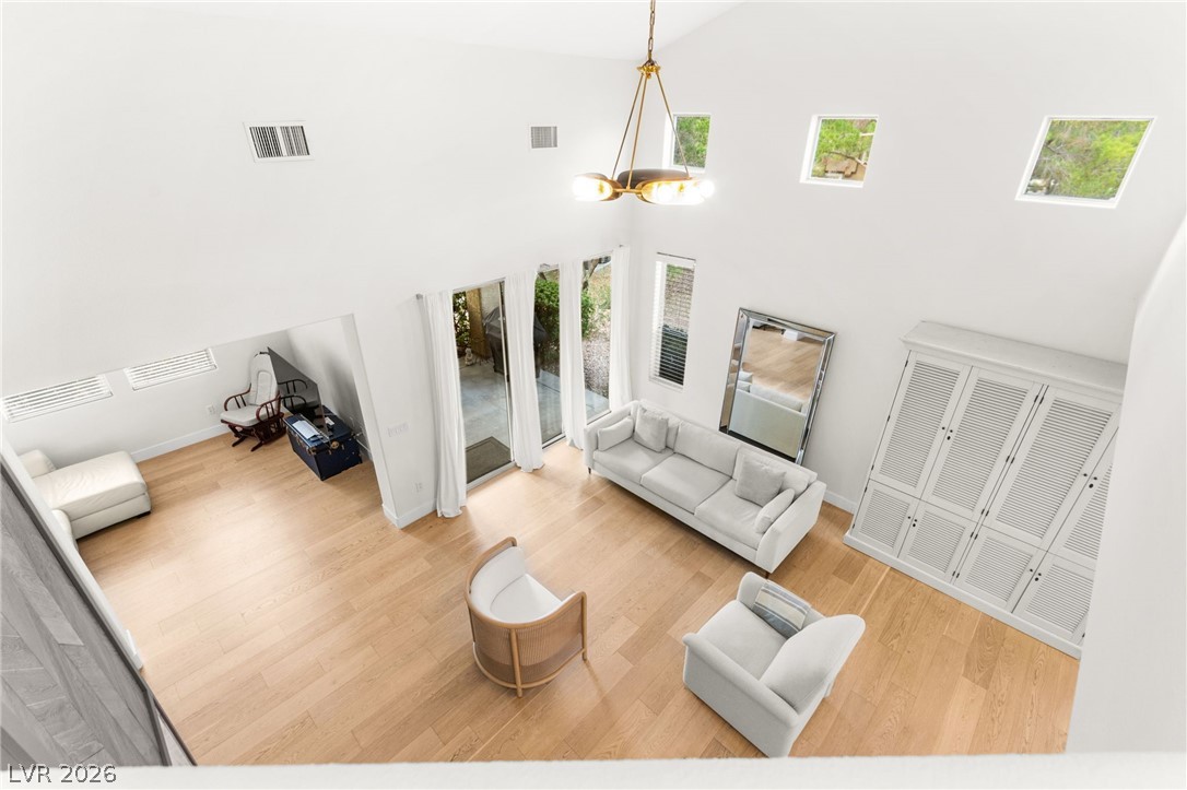 1920 Summer Palm Place 103