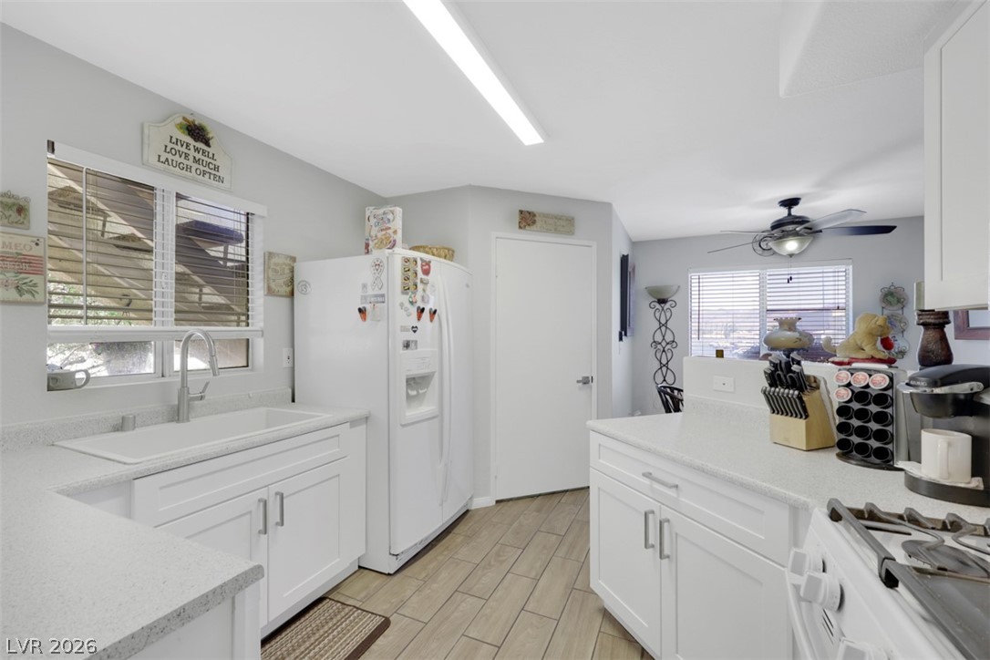 698 South Racetrack Road 1614