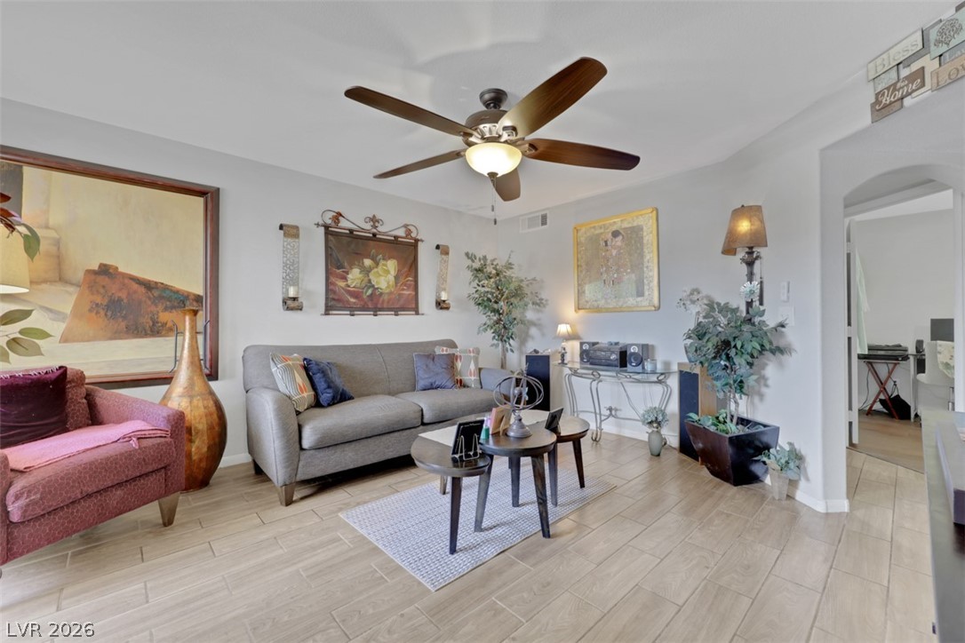 698 South Racetrack Road 1614