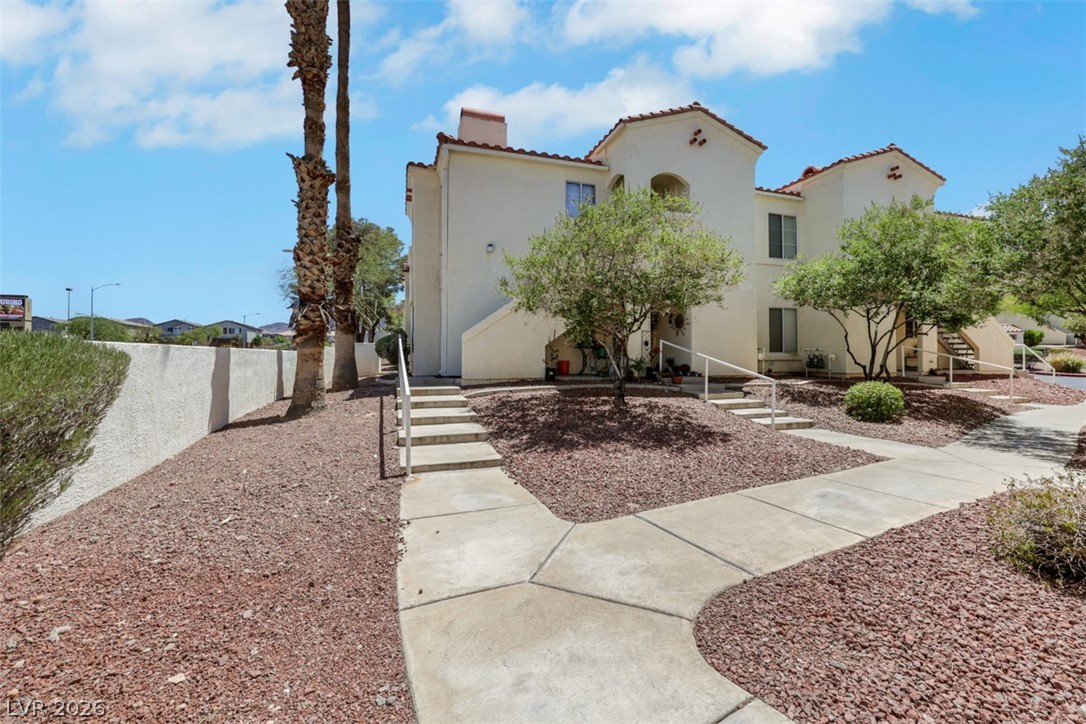 698 South Racetrack Road 1614