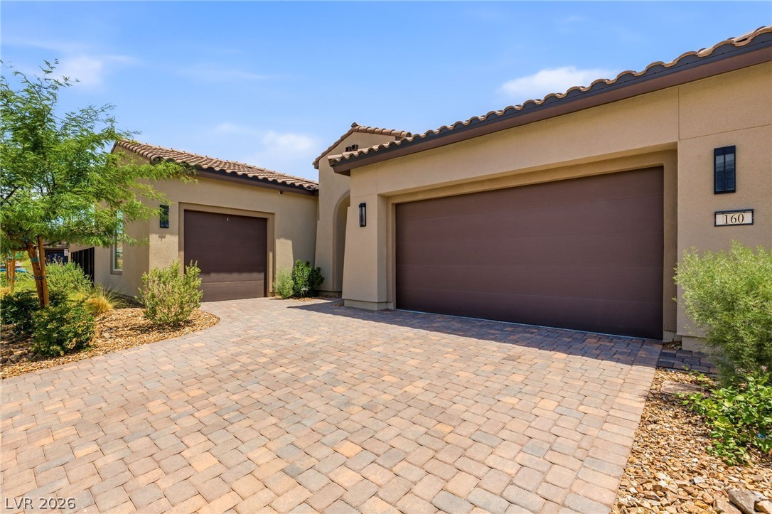 160 Stone Mesa Court