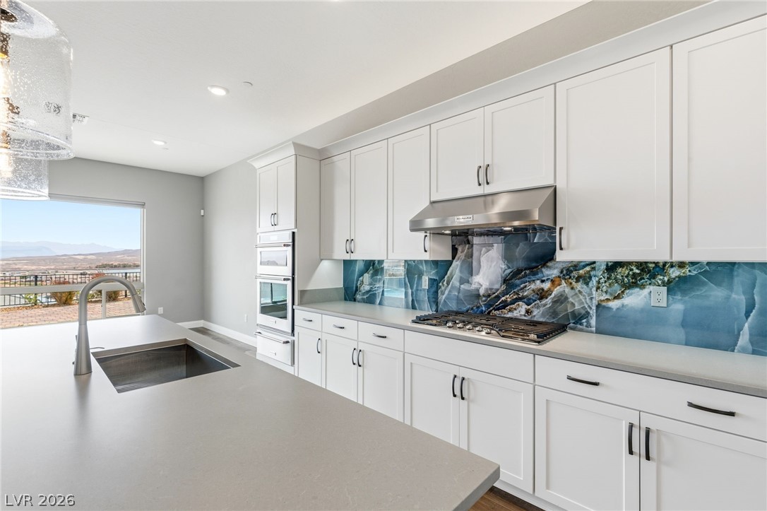 160 Stone Mesa Court