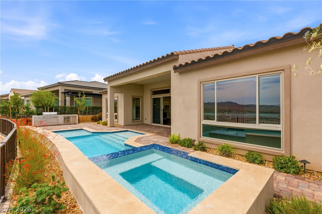 160 Stone Mesa Court