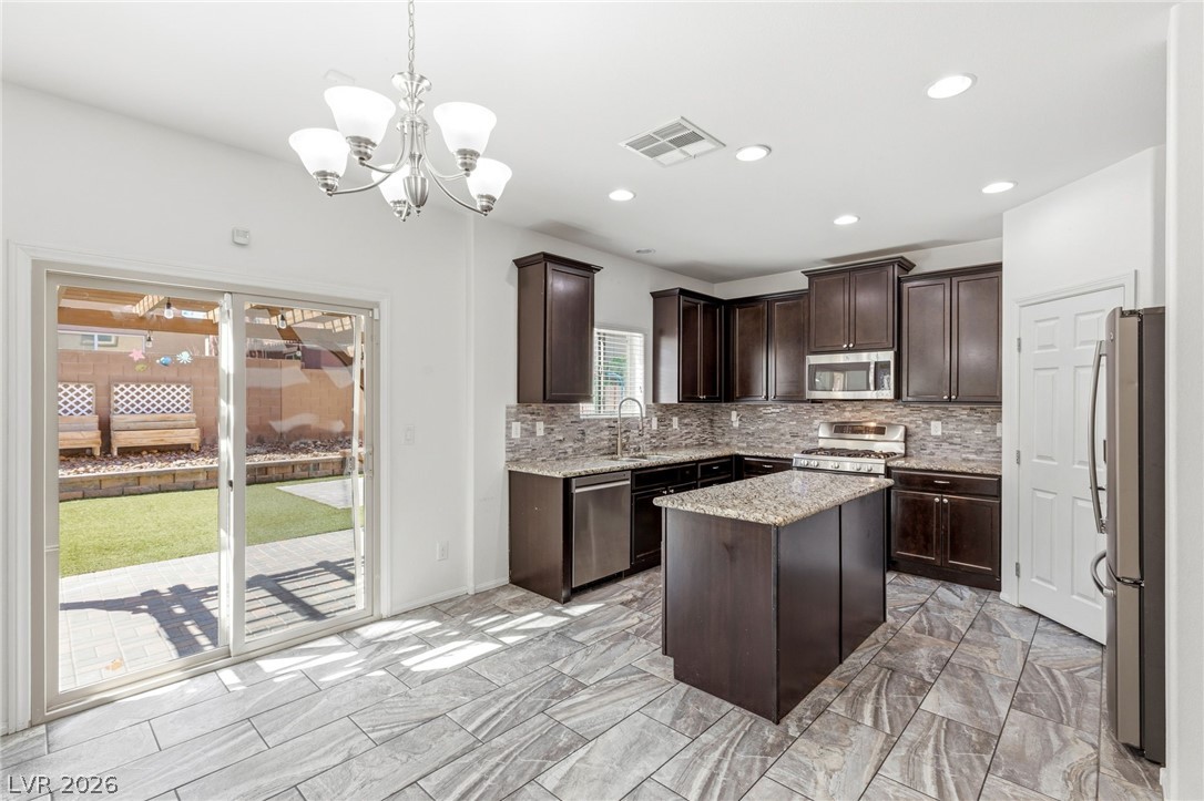 8123 Mosaic Sunrise Lane