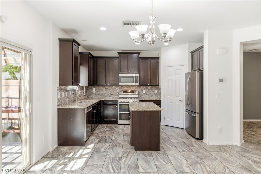 8123 Mosaic Sunrise Lane
