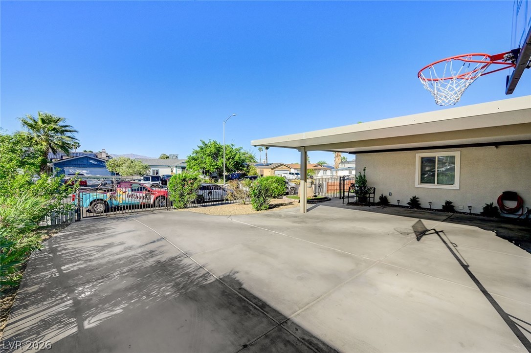 6317 Molino Street
