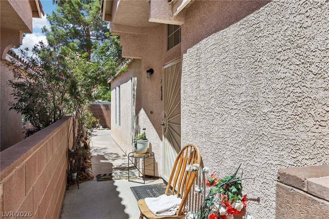 5804 Chisolm Trail