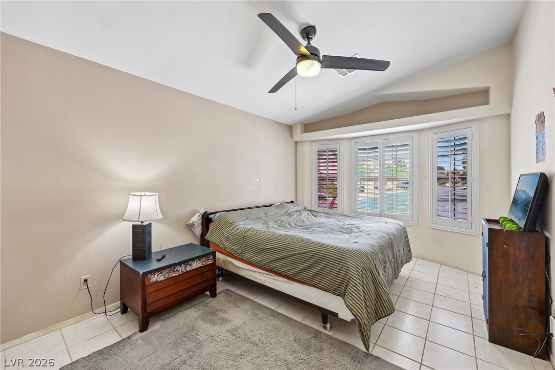 5804 Chisolm Trail