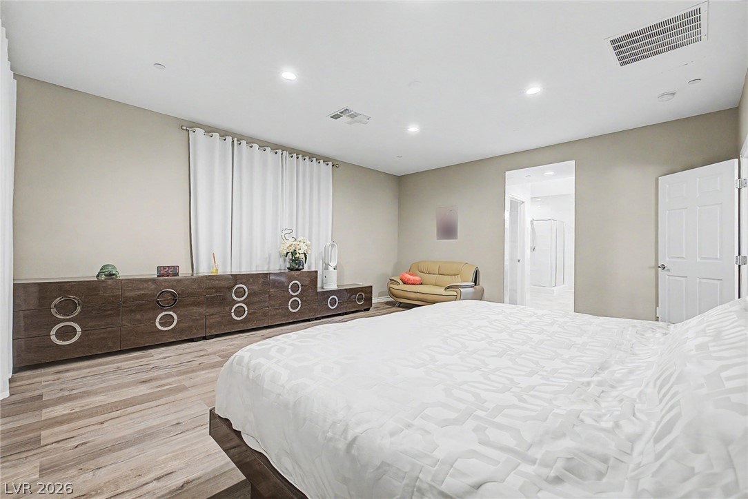 995 Cedar Cliff Court