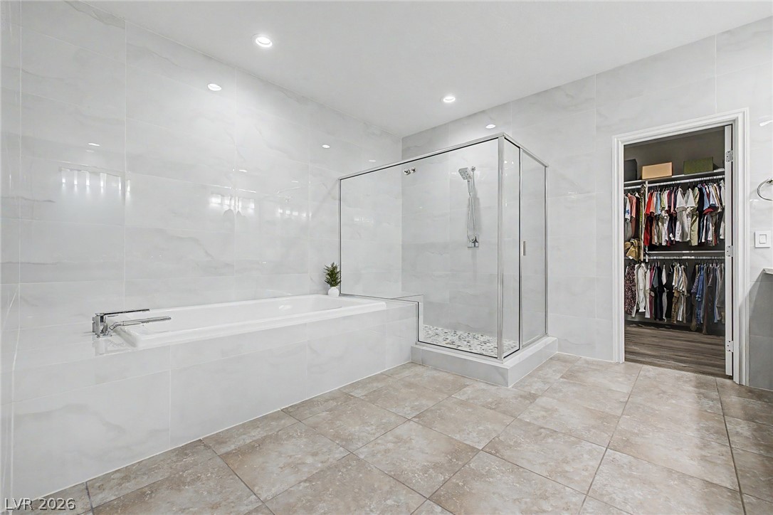 995 Cedar Cliff Court