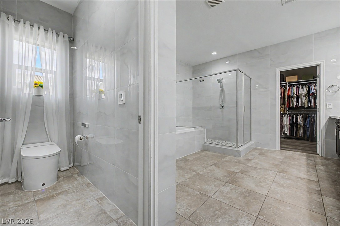 995 Cedar Cliff Court