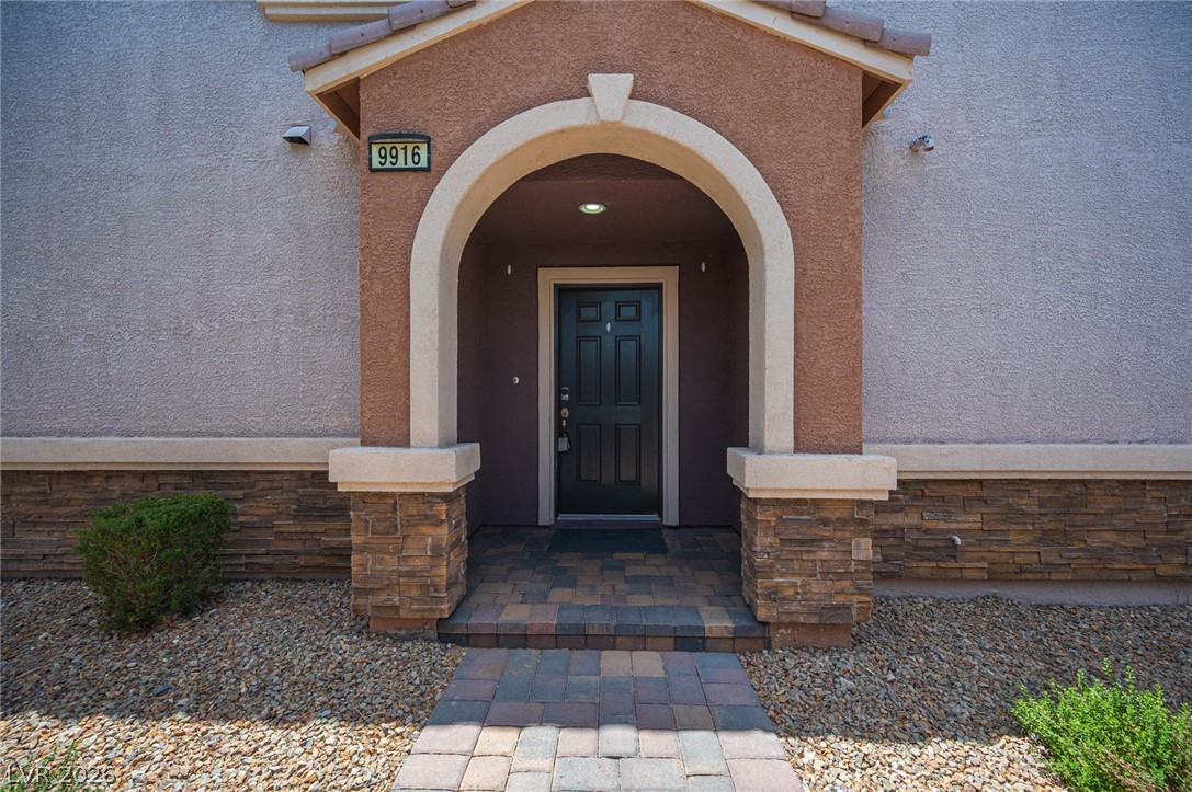 9916 Sable Point Street