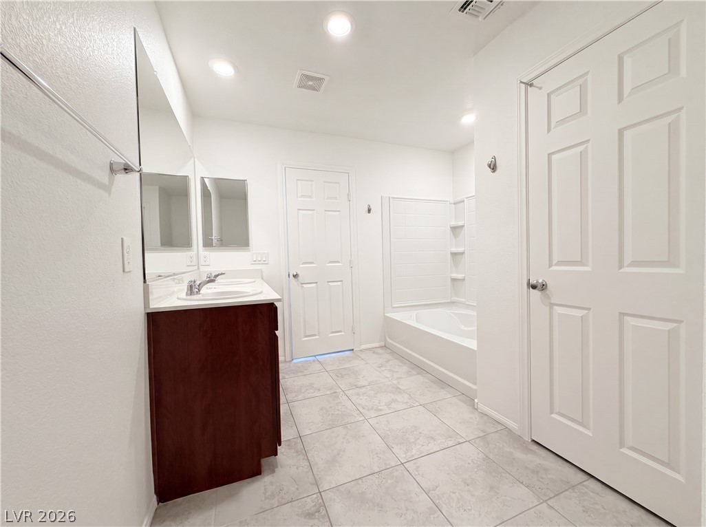 932 East Dorrell