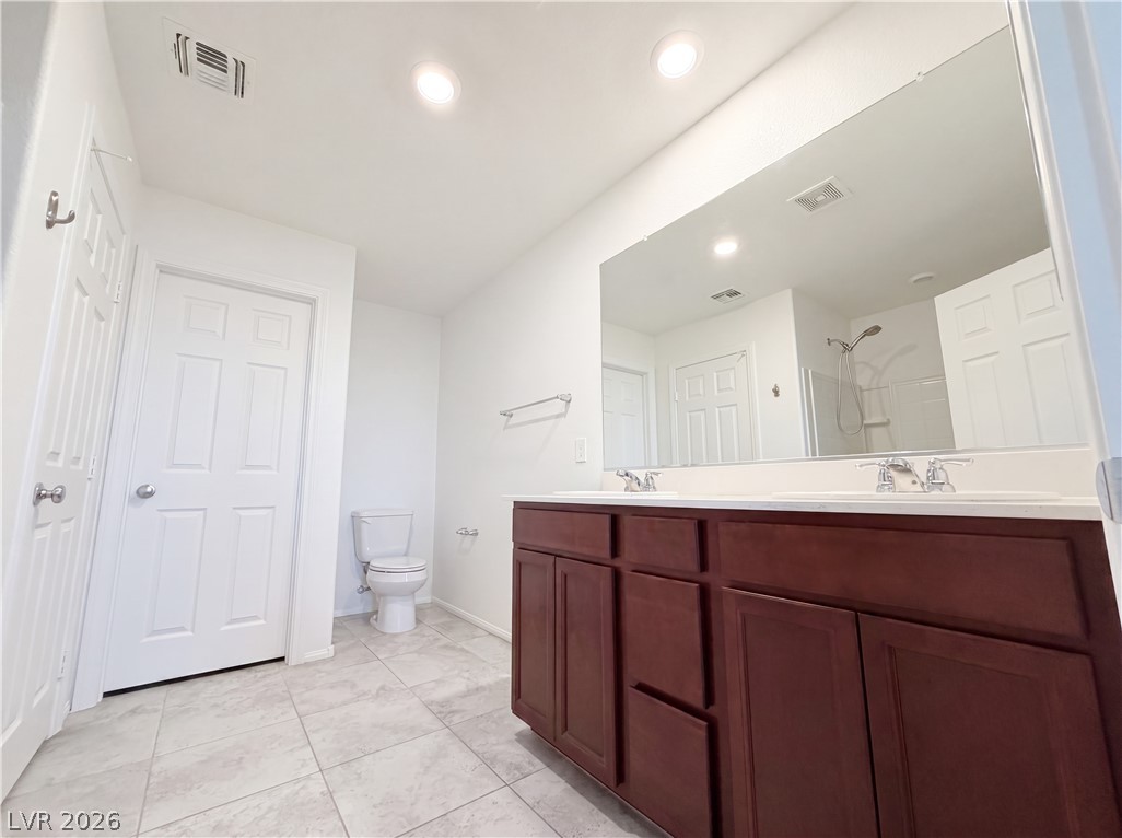 932 East Dorrell