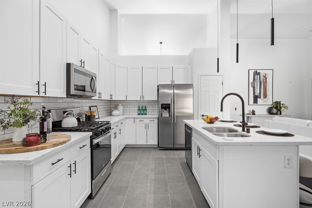 11208 Dell Cliffs Court