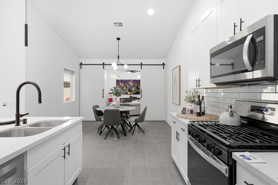 11208 Dell Cliffs Court