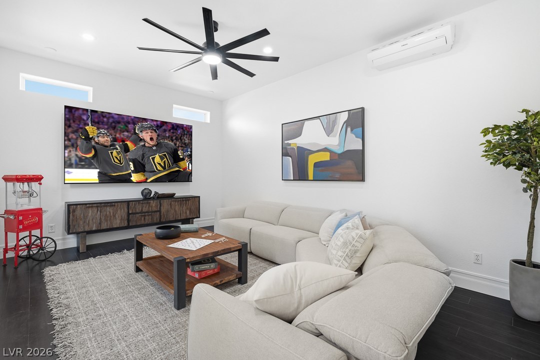 11208 Dell Cliffs Court