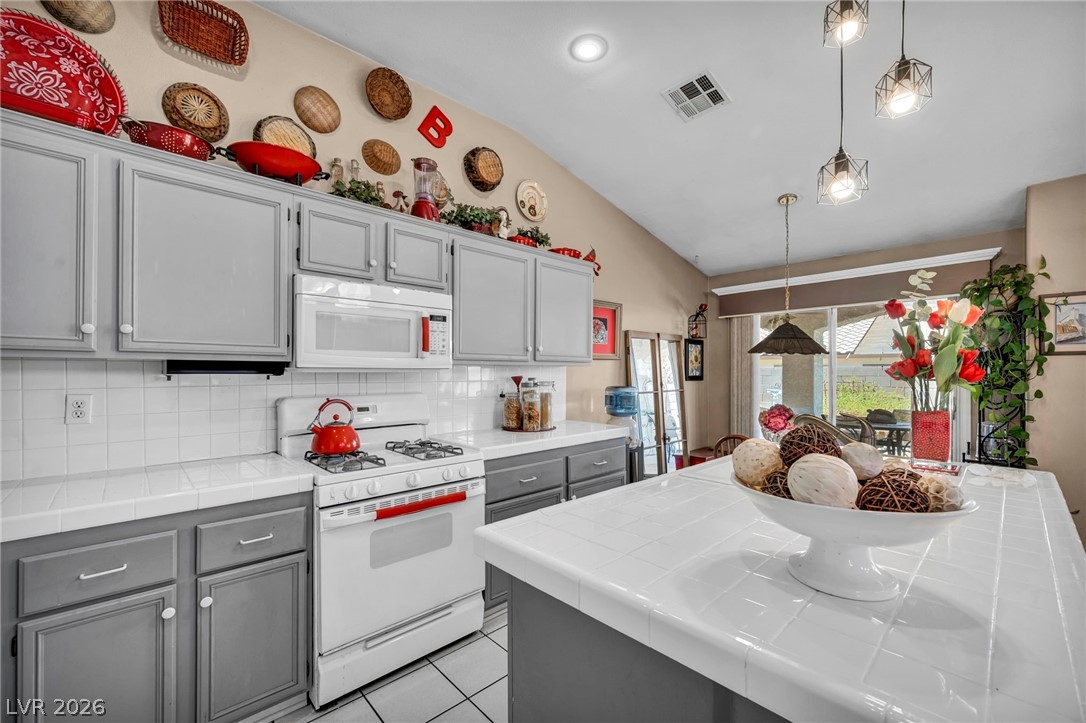 6330 Berry Patch Way