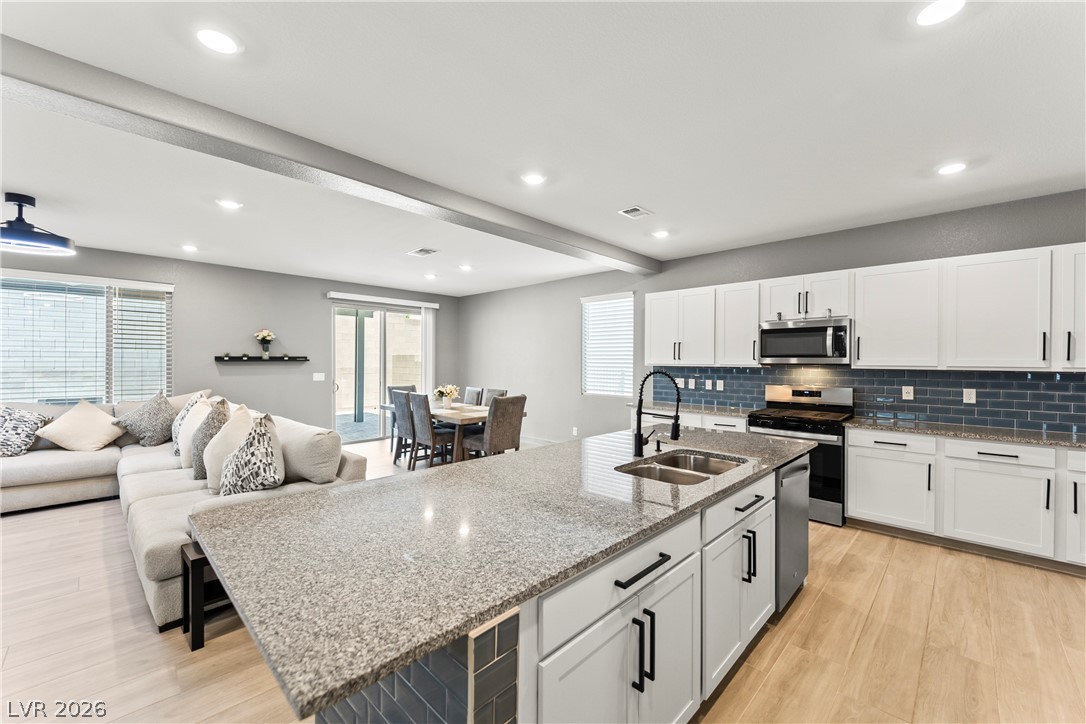 7975 Terra Barossa Street