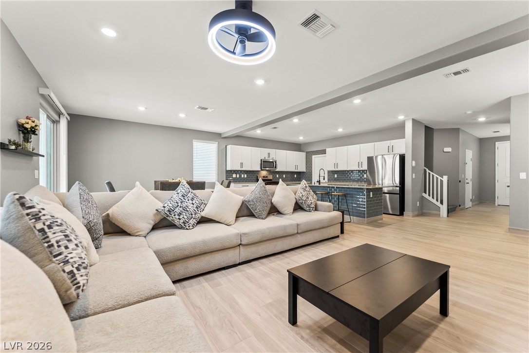 7975 Terra Barossa Street