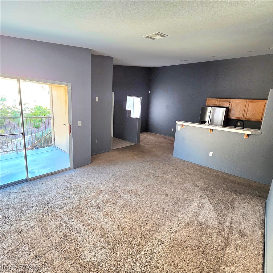 2110 Los Feliz Street 2067