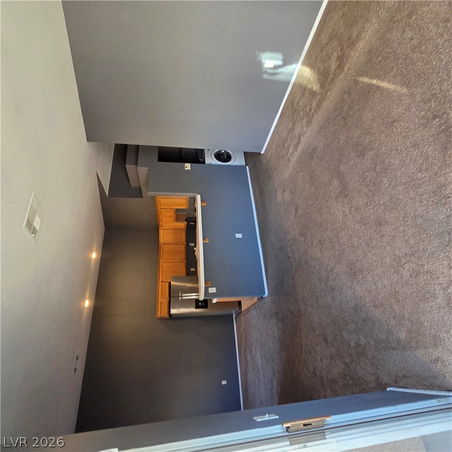 2110 Los Feliz Street 2067
