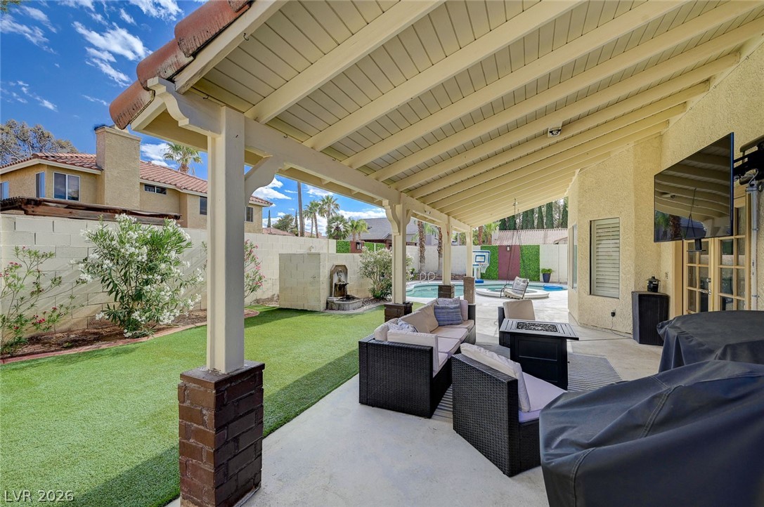 9421 Crown Vista Lane