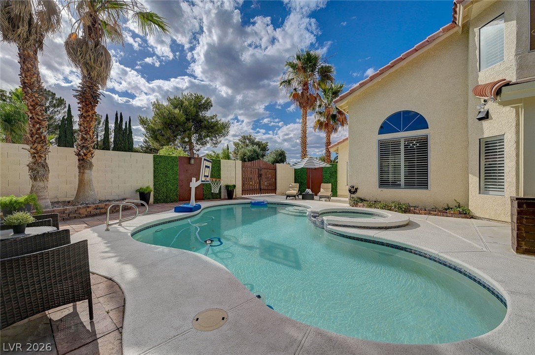 9421 Crown Vista Lane