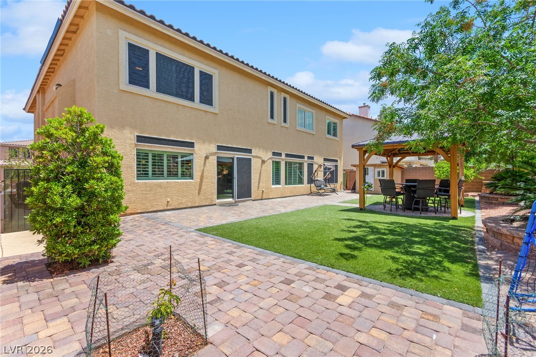 4211 Abernethy Forest Place