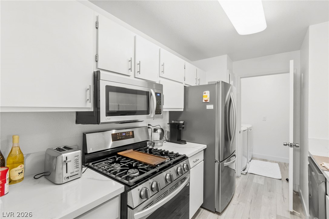 2200 South Fort Apache Road 2156