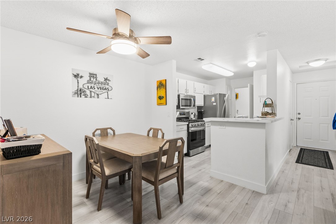 2200 South Fort Apache Road 2156