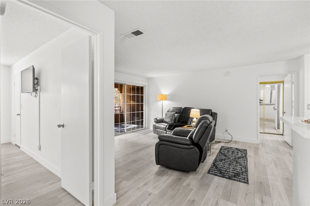 2200 South Fort Apache Road 2156