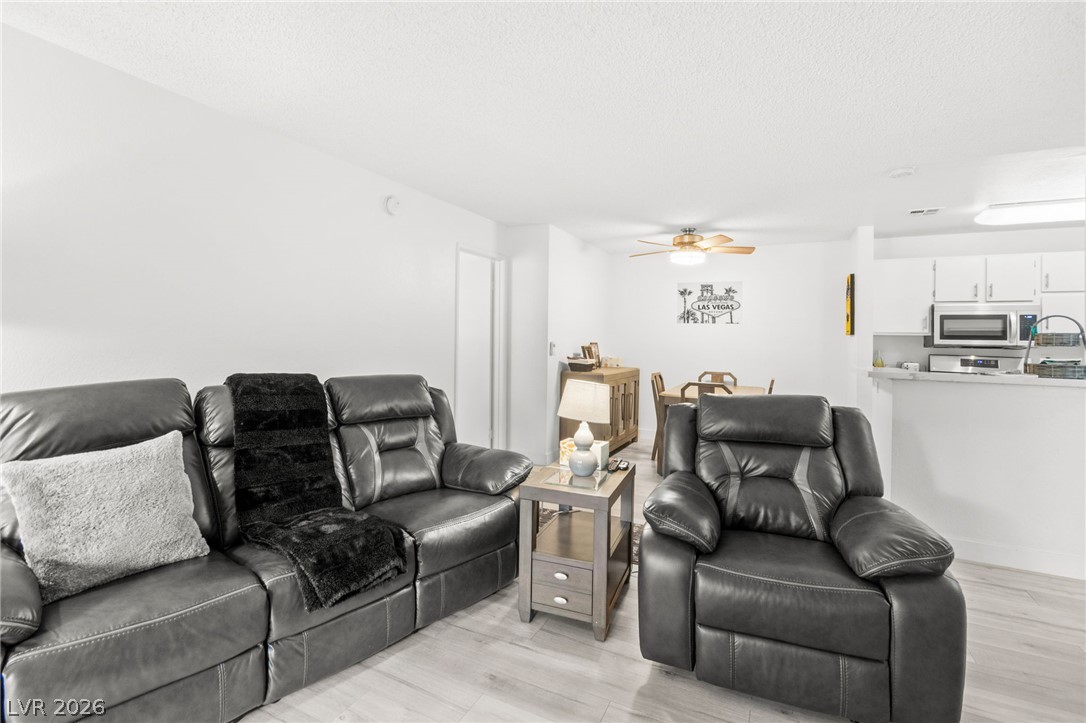 2200 South Fort Apache Road 2156