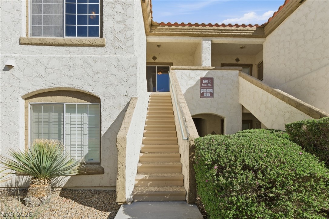 6913 Squaw Mountain Drive 201