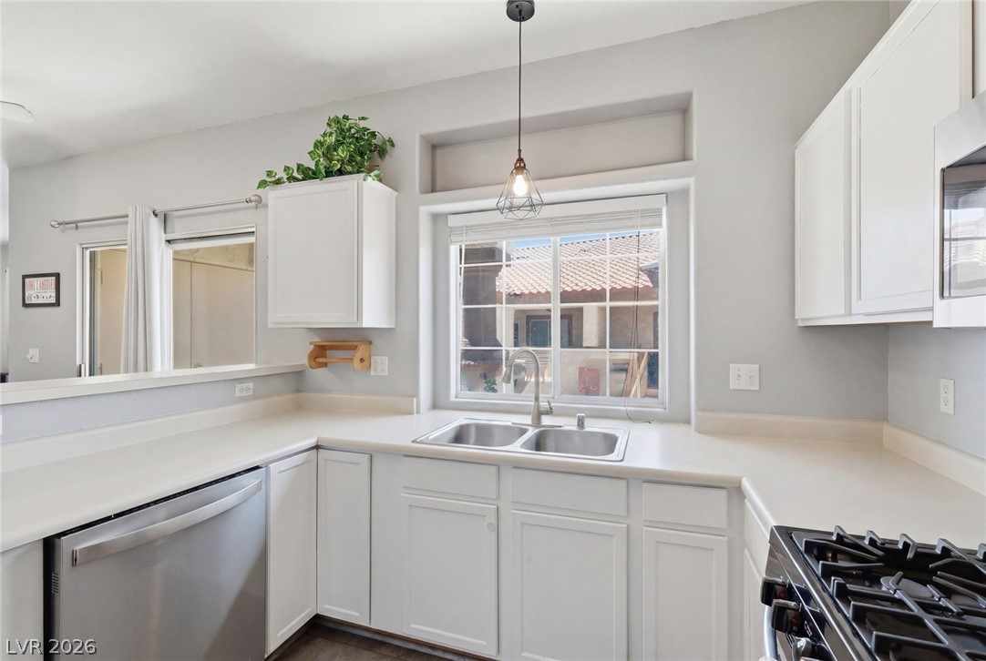 6913 Squaw Mountain Drive 201