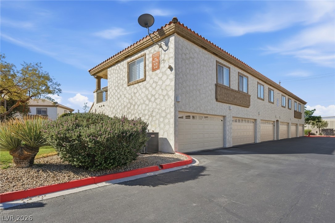 6913 Squaw Mountain Drive 201
