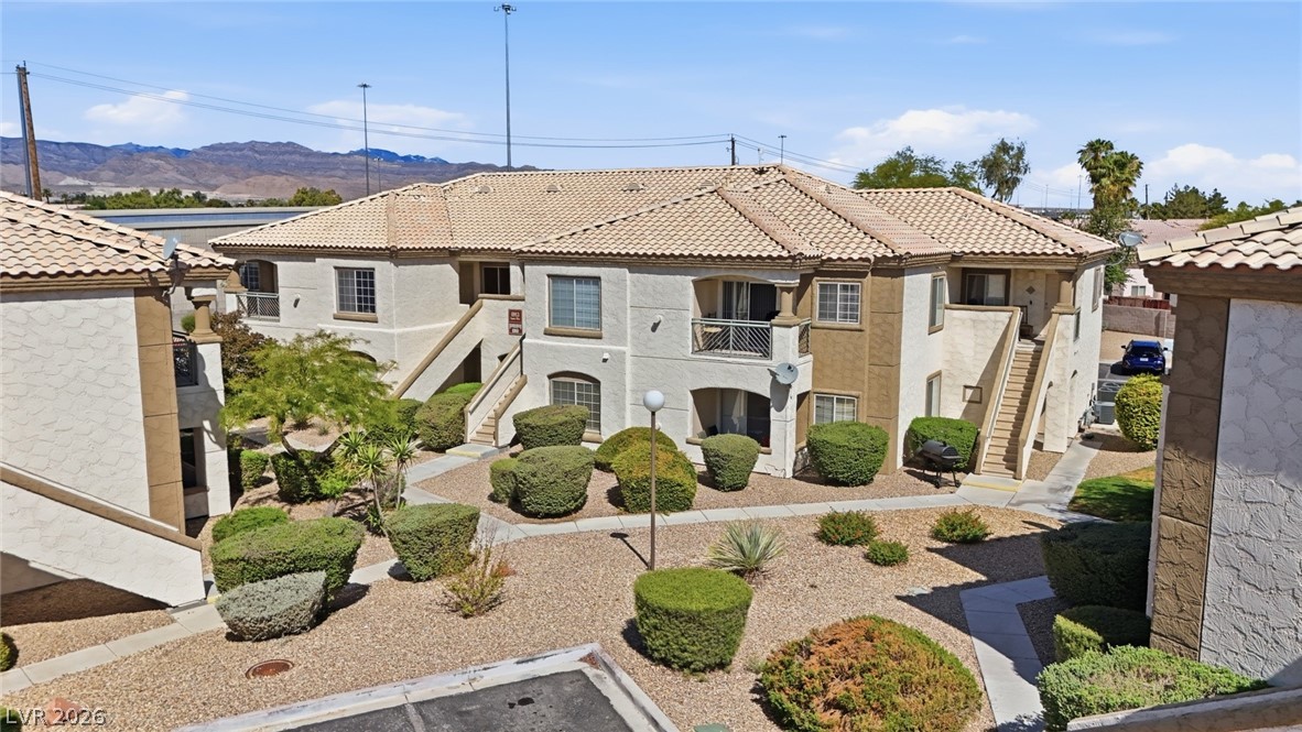 6913 Squaw Mountain Drive 201