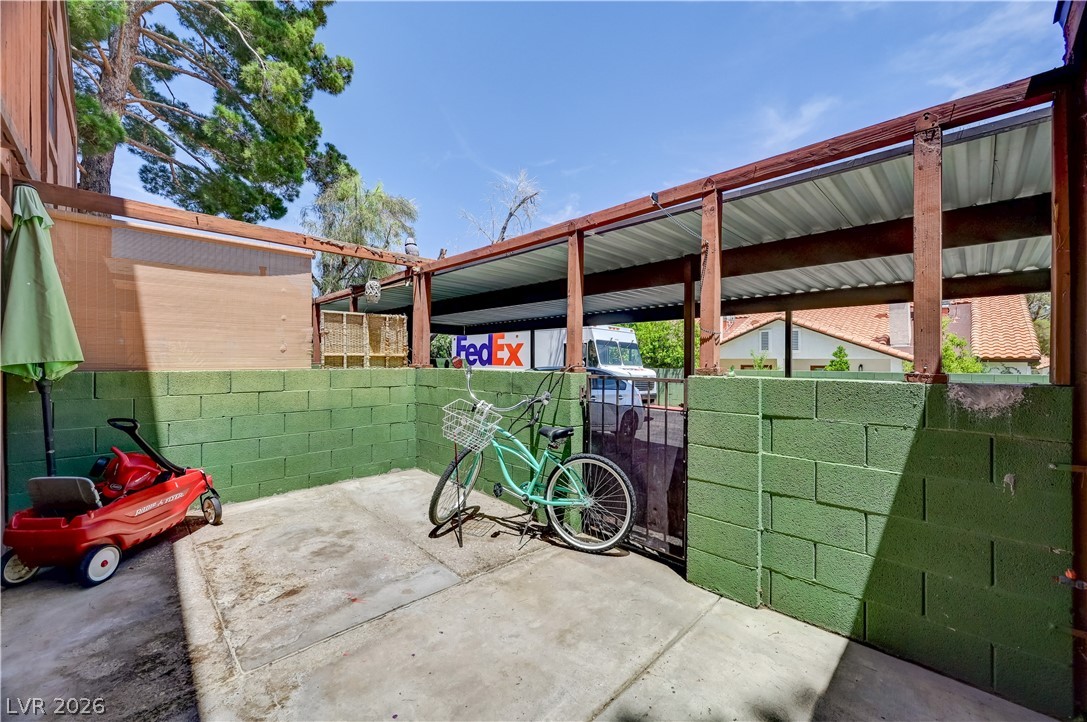 5889 Laredo Street