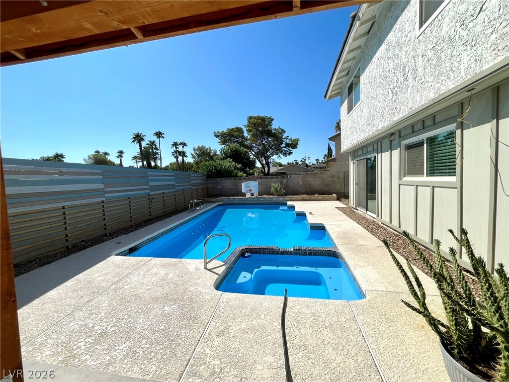 2246 Windsor Drive