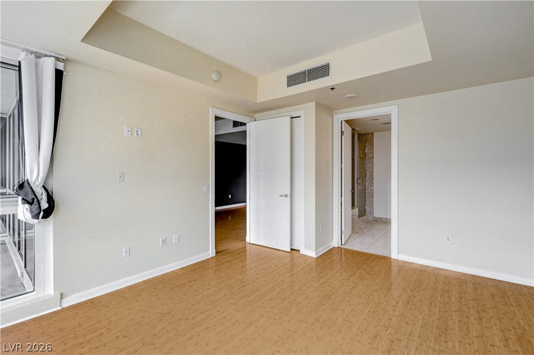 4575 Dean Martin Drive 1811