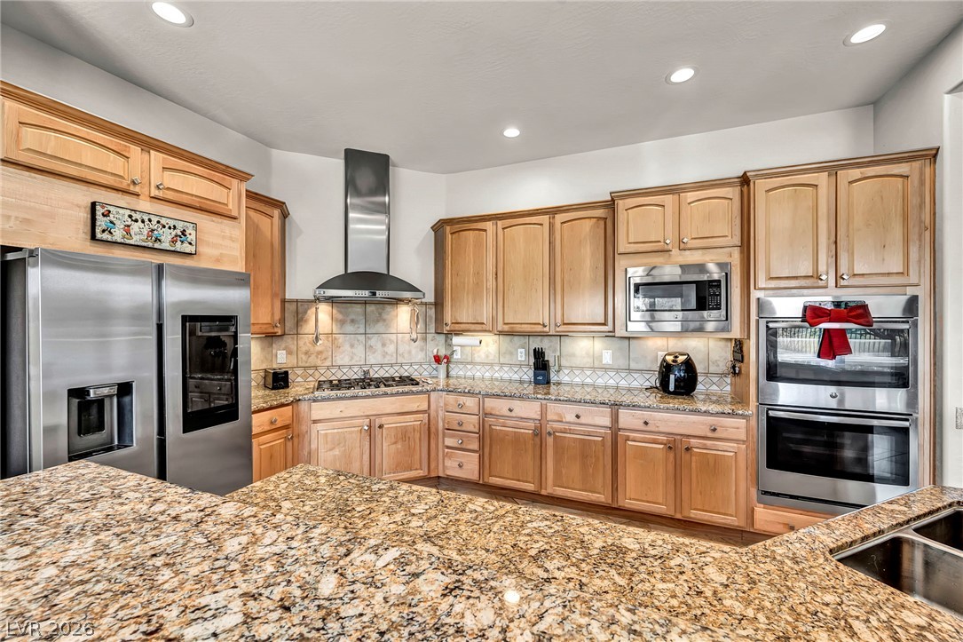 7405 Bugler Swan Way
